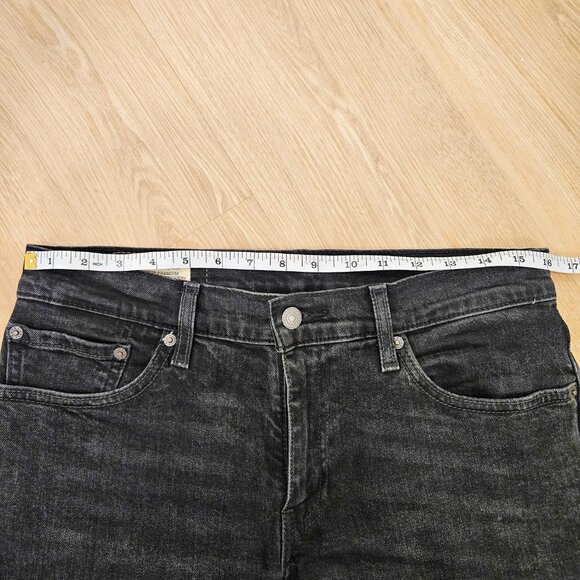 Levi's Premium Slim Fit Denim (31x30) - Picture 6 of 10